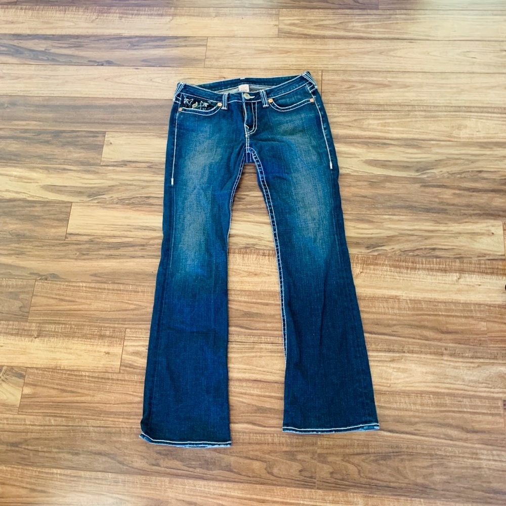 True Religion Flare Jeans SIZE 32